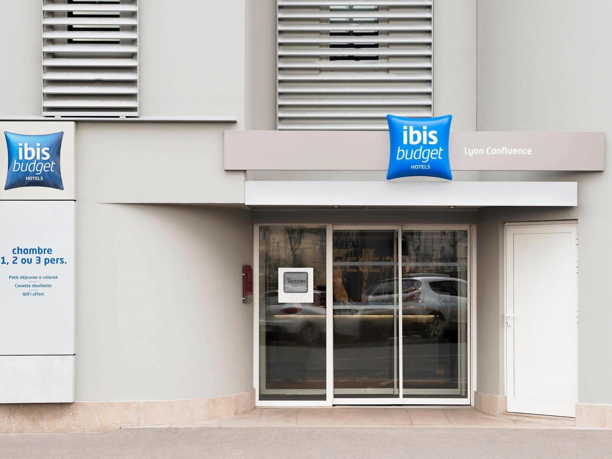 Ibis Budget Lyon Centre Confluence Exterior photo